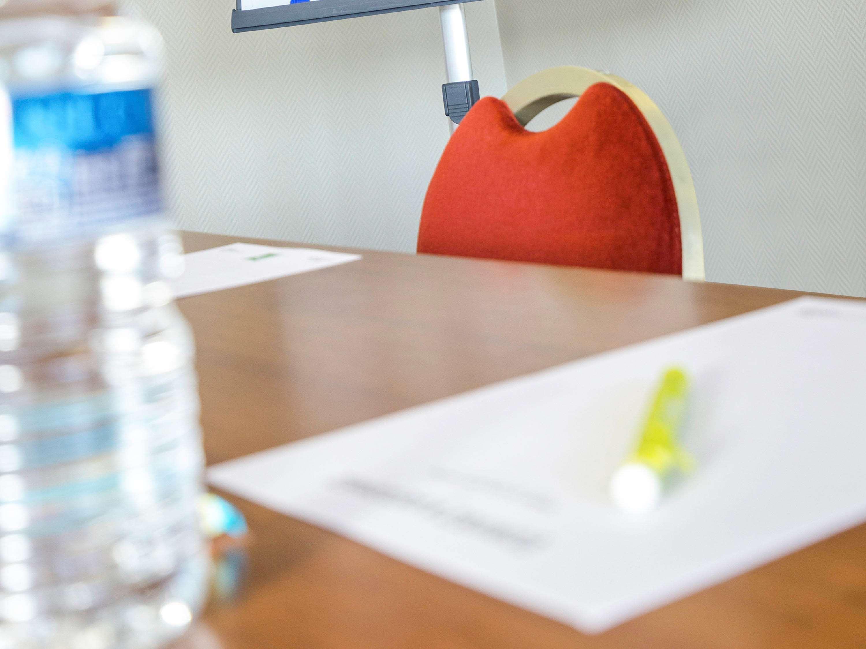 Ibis Styles Cannes Le Cannet Exterior foto