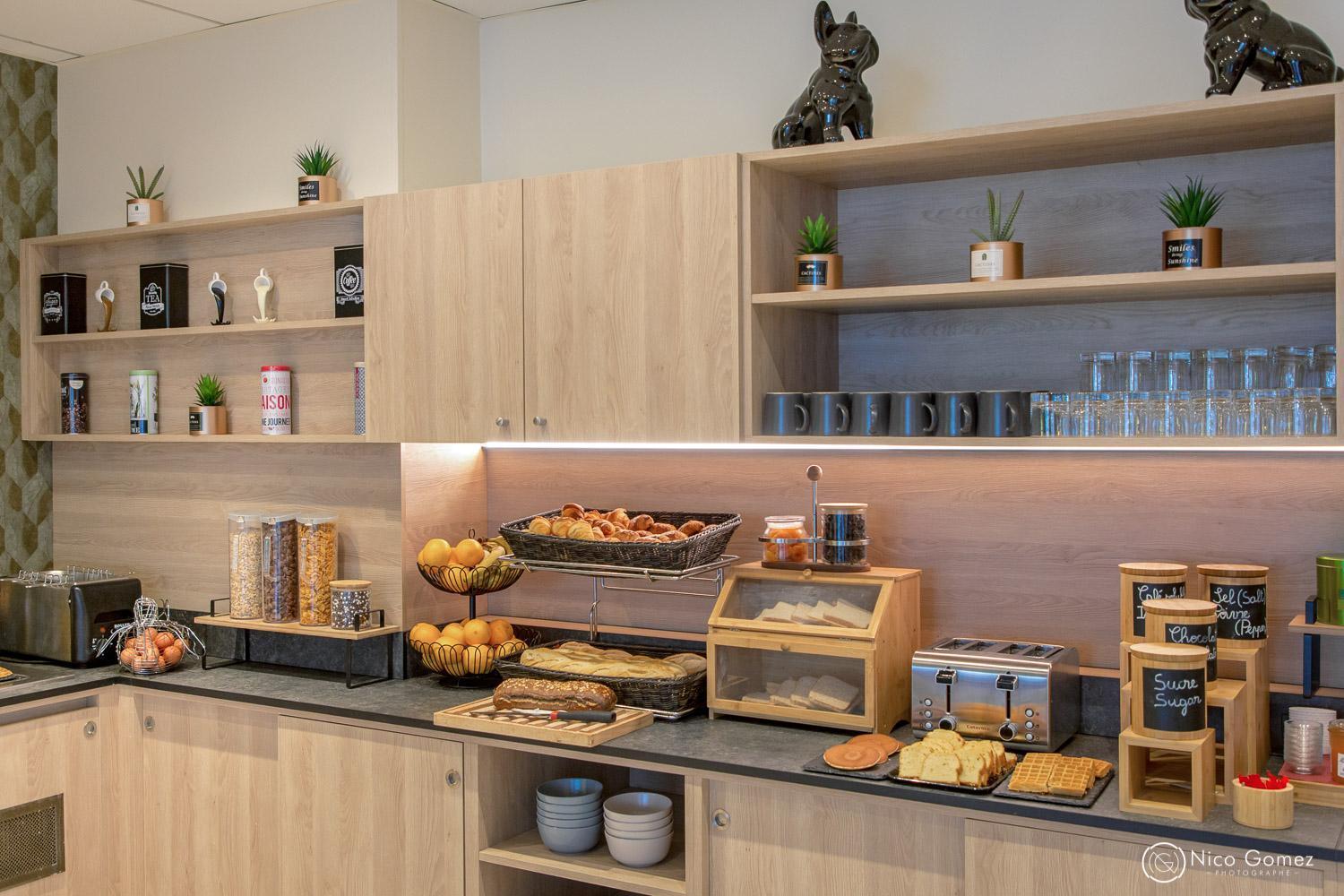 Ibis Styles Cannes Le Cannet Exterior foto