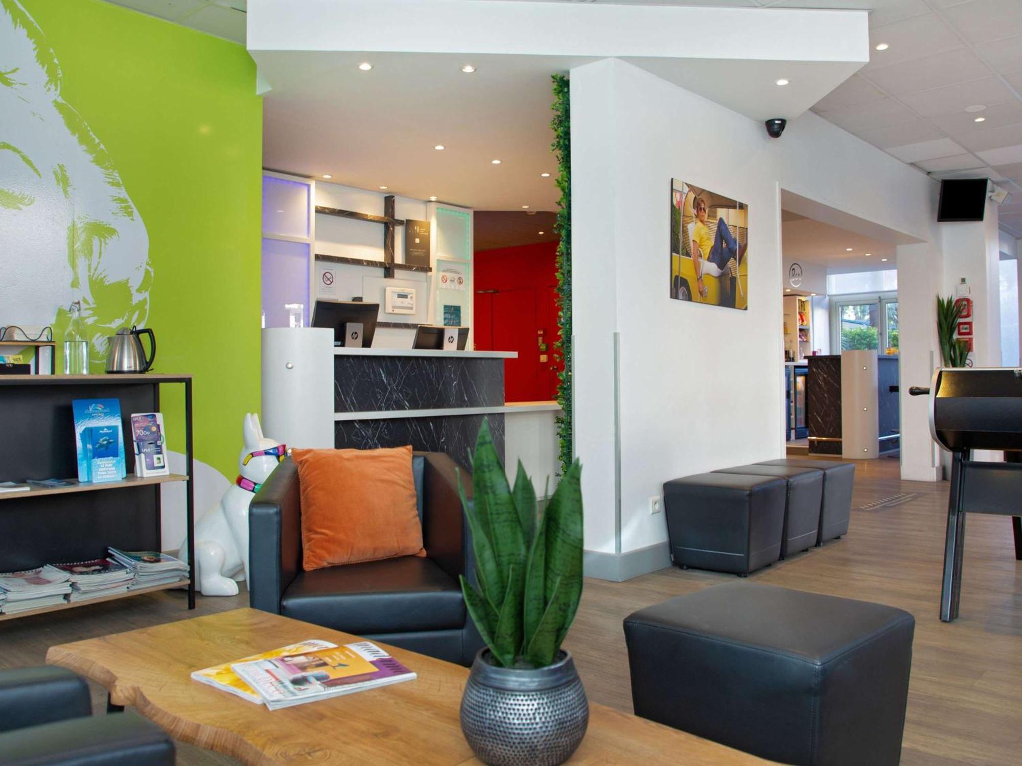 Ibis Styles Cannes Le Cannet Exterior foto